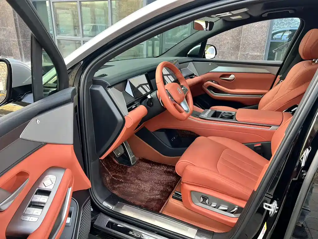 BYD Tang L — миниатюра 10