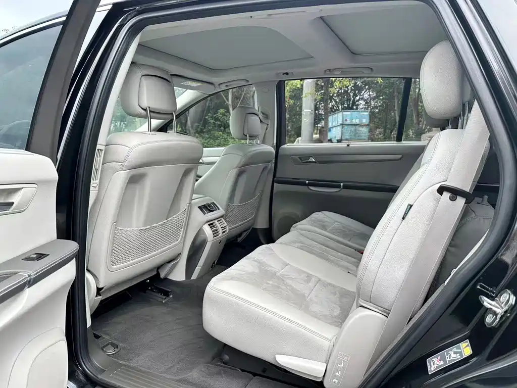 Mercedes-Benz R-Class — миниатюра 7