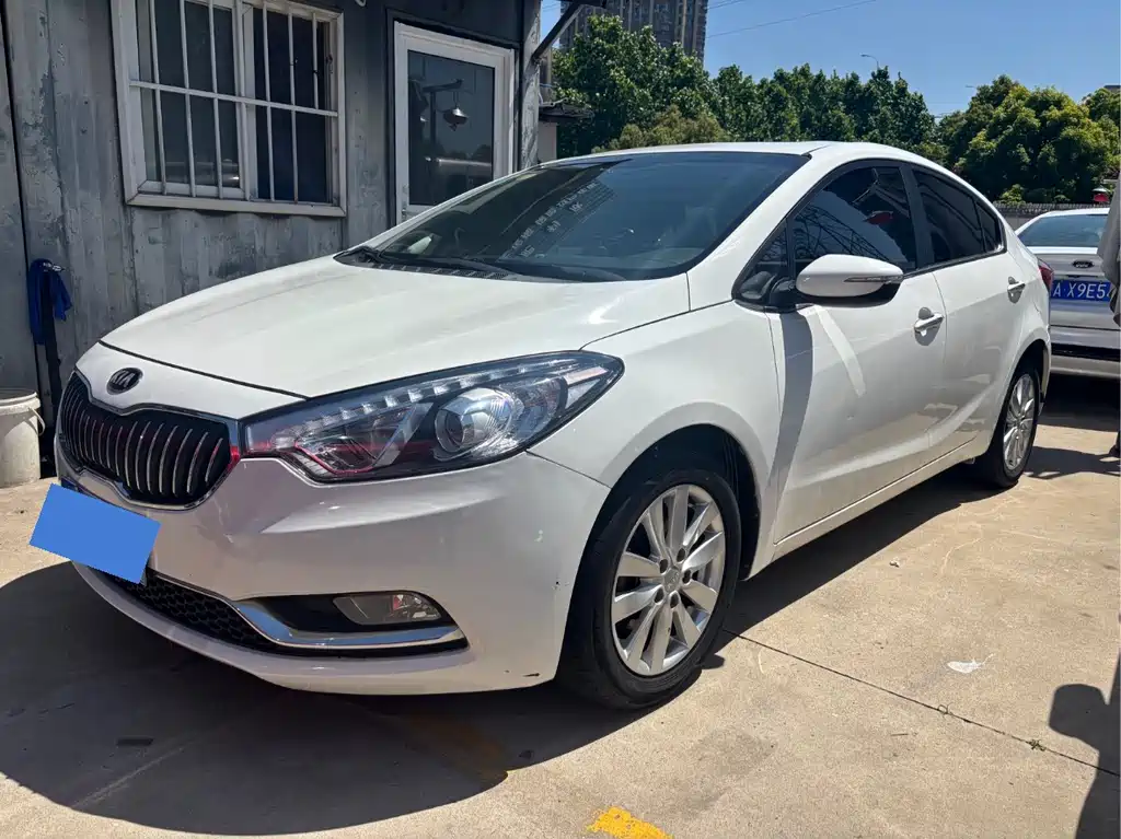 Kia K3 2015