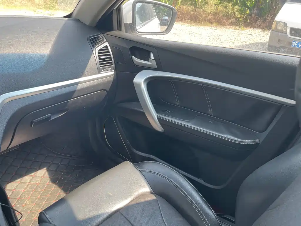 Geely Emgrand — миниатюра 17