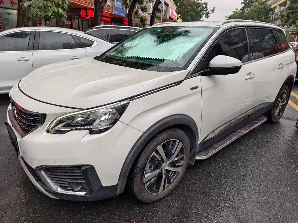 Peugeot 5008 2018