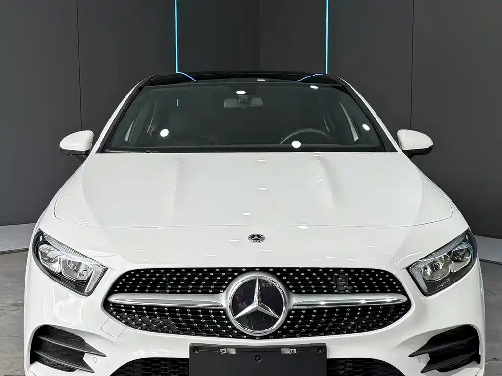 Mercedes-Benz A-Class — миниатюра 2