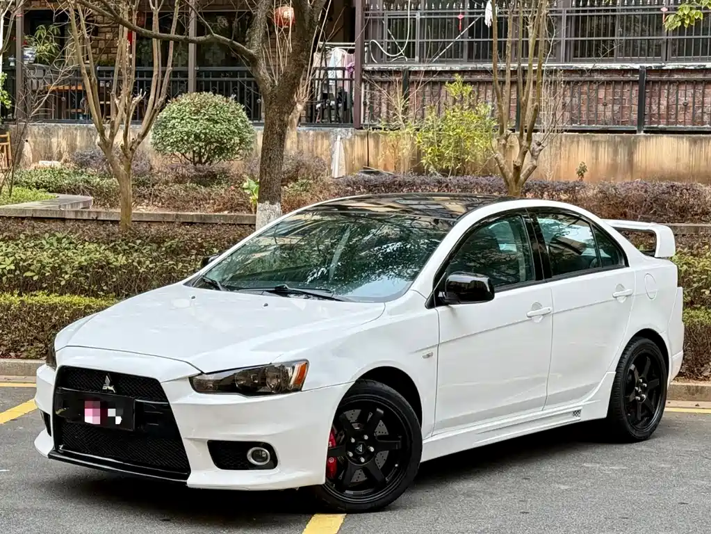 Mitsubishi Lancer EX 2014