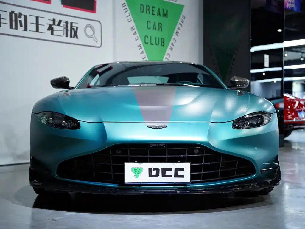 Aston Martin V8 Vantage — миниатюра 2