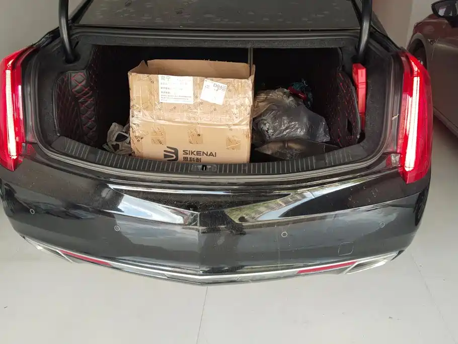 Cadillac XTS — миниатюра 4