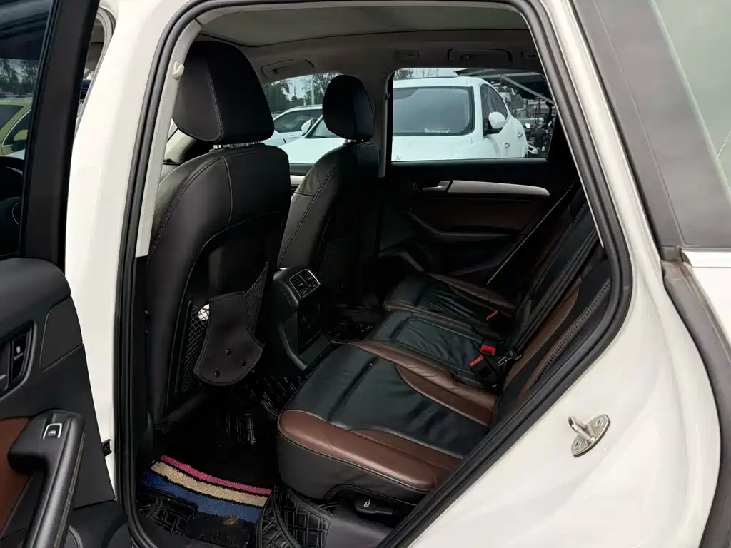 Audi Q5 — миниатюра 5