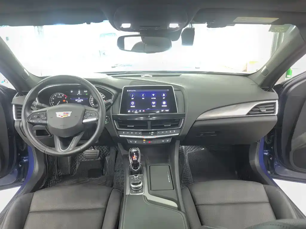Cadillac CT5 — миниатюра 10