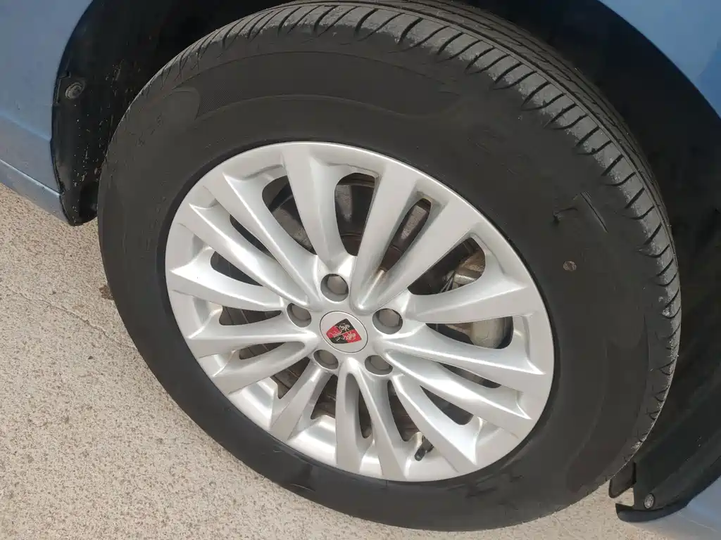 Roewe Ei5 — миниатюра 14