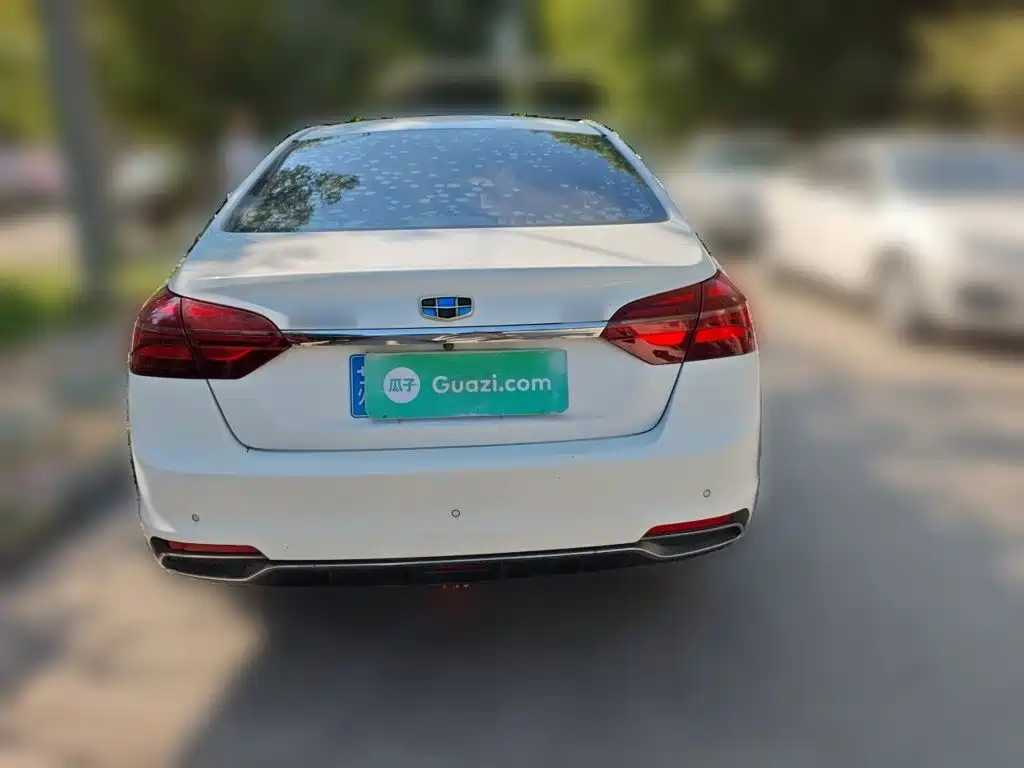 Geely Emgrand — миниатюра 5