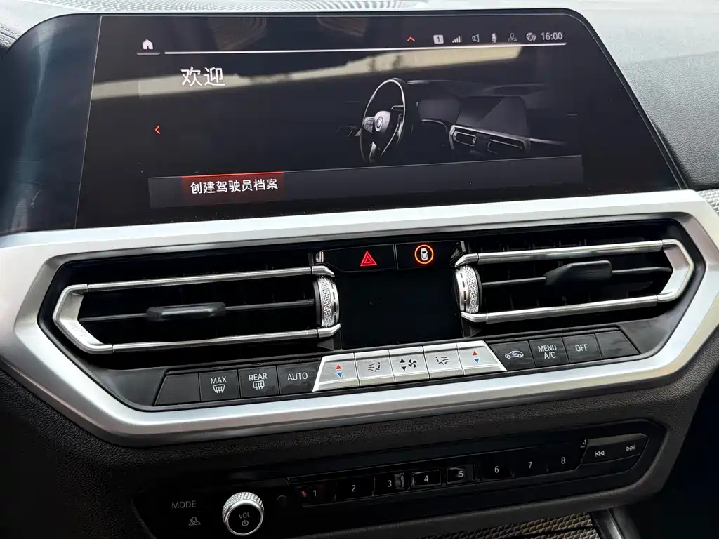 BMW 3 Series — миниатюра 19