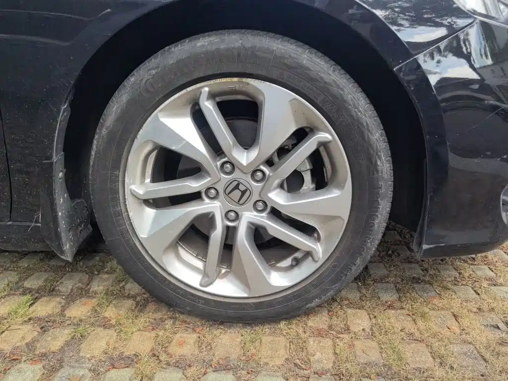 Honda Accord — миниатюра 24