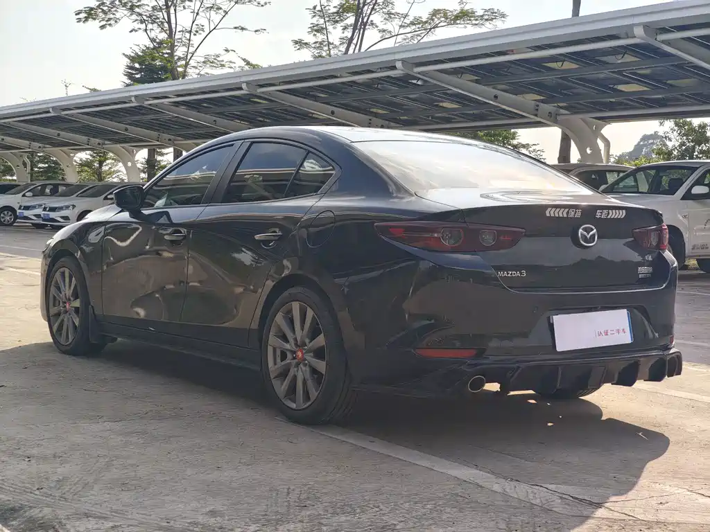 Mazda 3 Axela — миниатюра 7