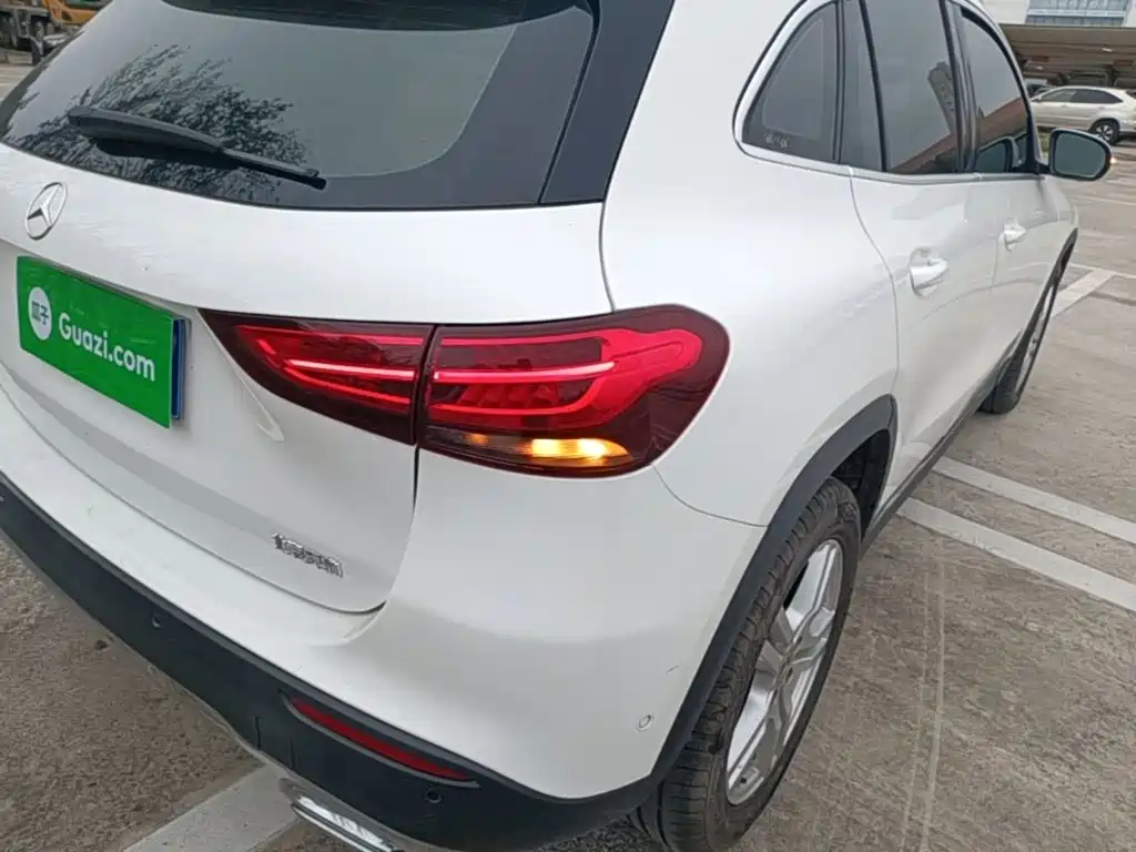 Mercedes-Benz GLA — миниатюра 8