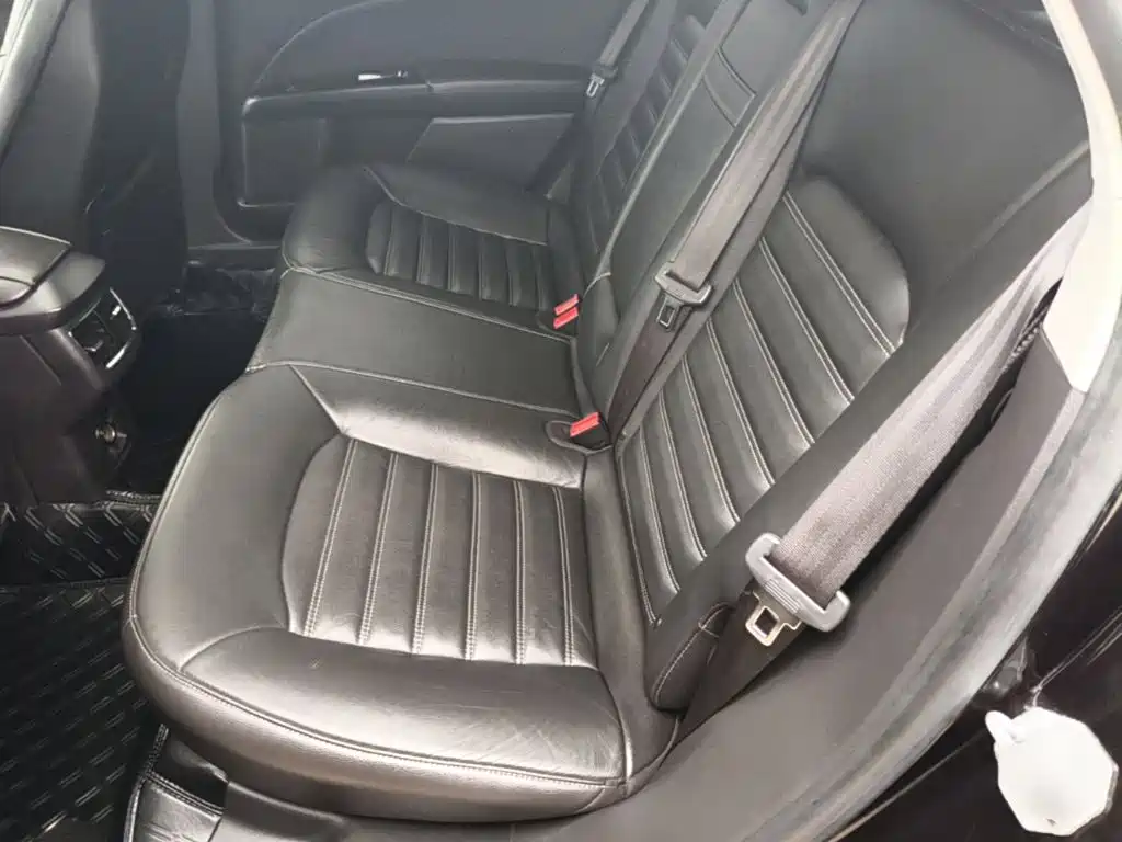 Ford Mondeo — миниатюра 17