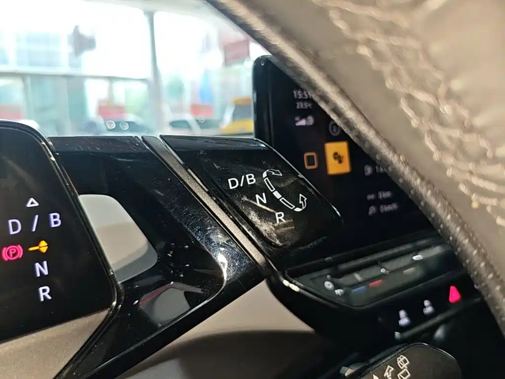 Volkswagen ID.3 — миниатюра 14