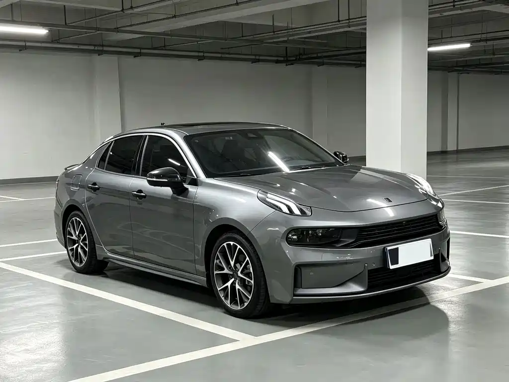 Lynk & Co 03 — миниатюра 3