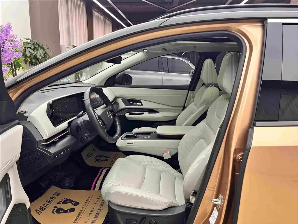 Nissan Ariya — миниатюра 9