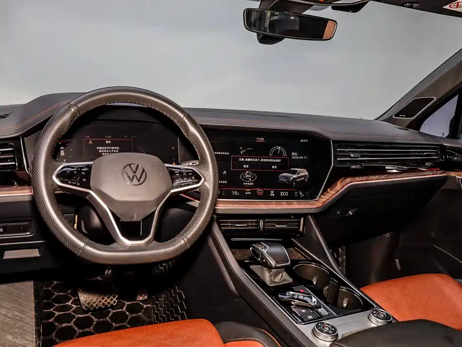 Volkswagen Touareg — миниатюра 24