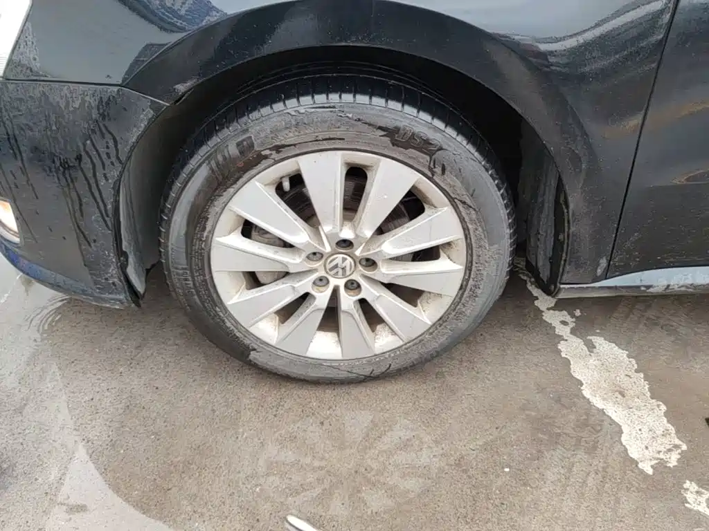Volkswagen Lavida — миниатюра 23