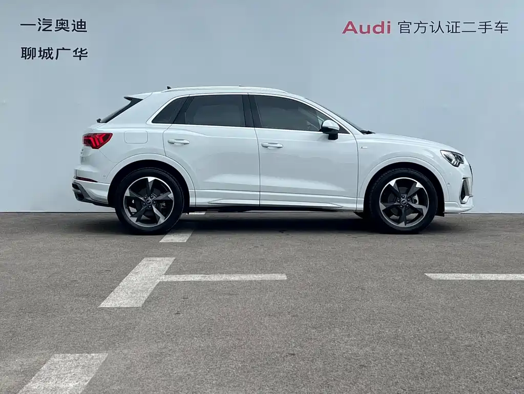 Audi Q3 — миниатюра 5