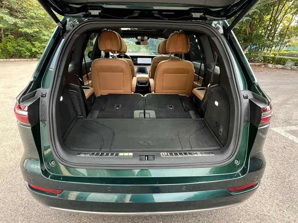Li Auto Li ONE — миниатюра 17