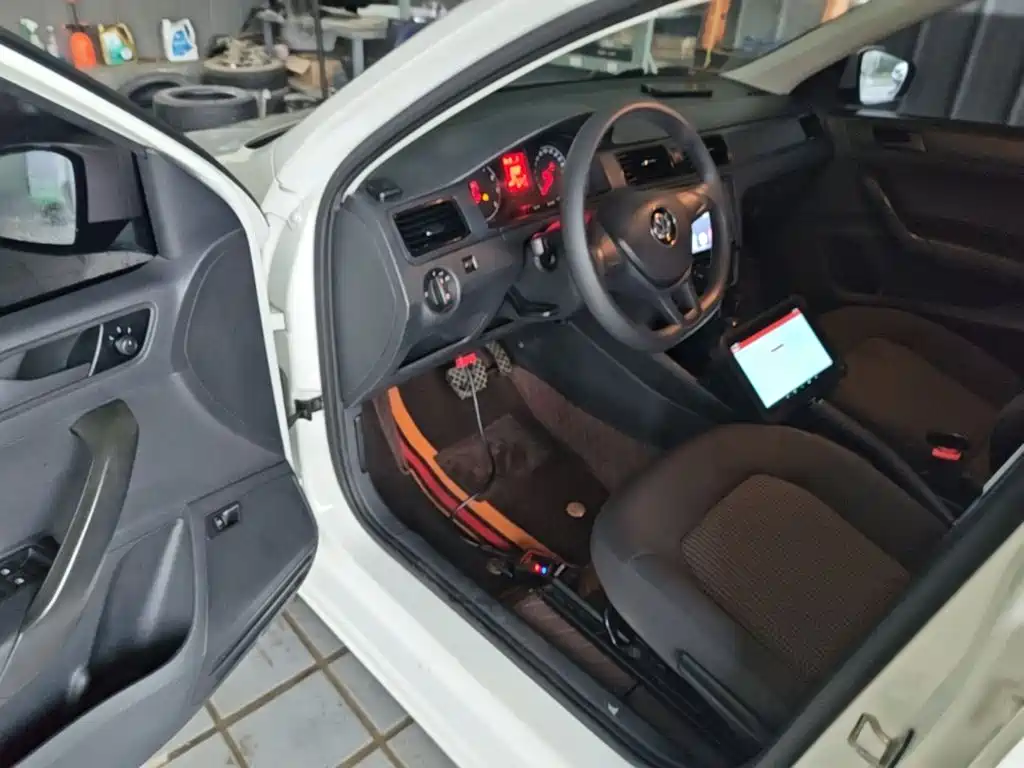 Volkswagen Santana — миниатюра 16