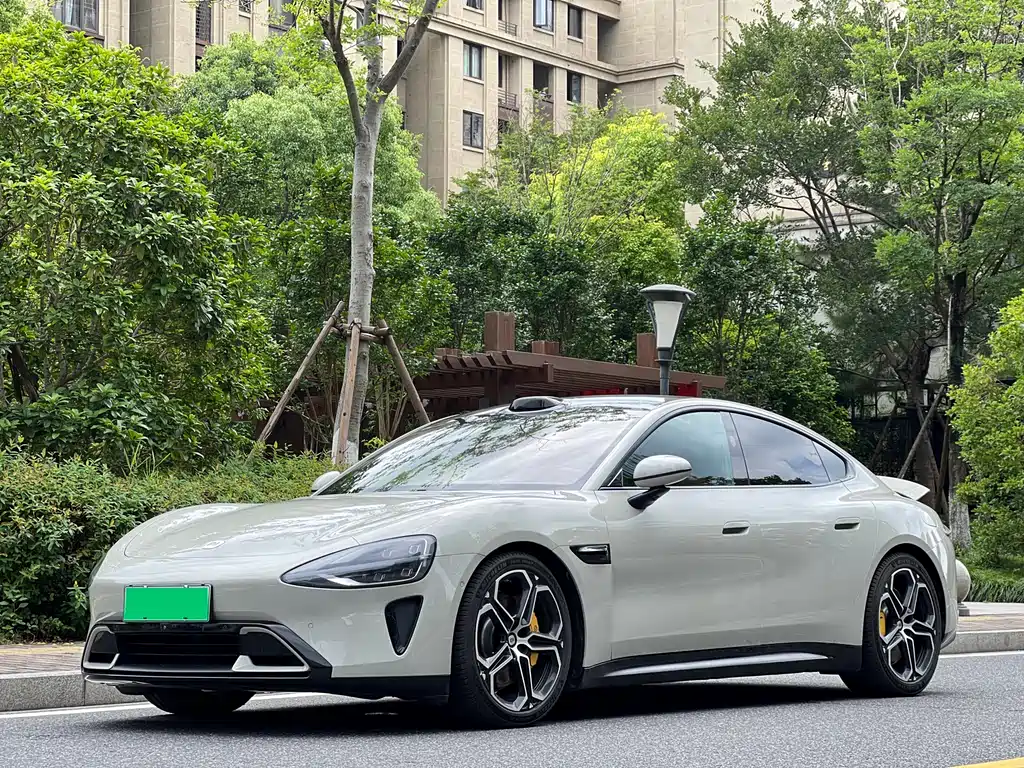 XIAOMI CAR XIAOMI SU7