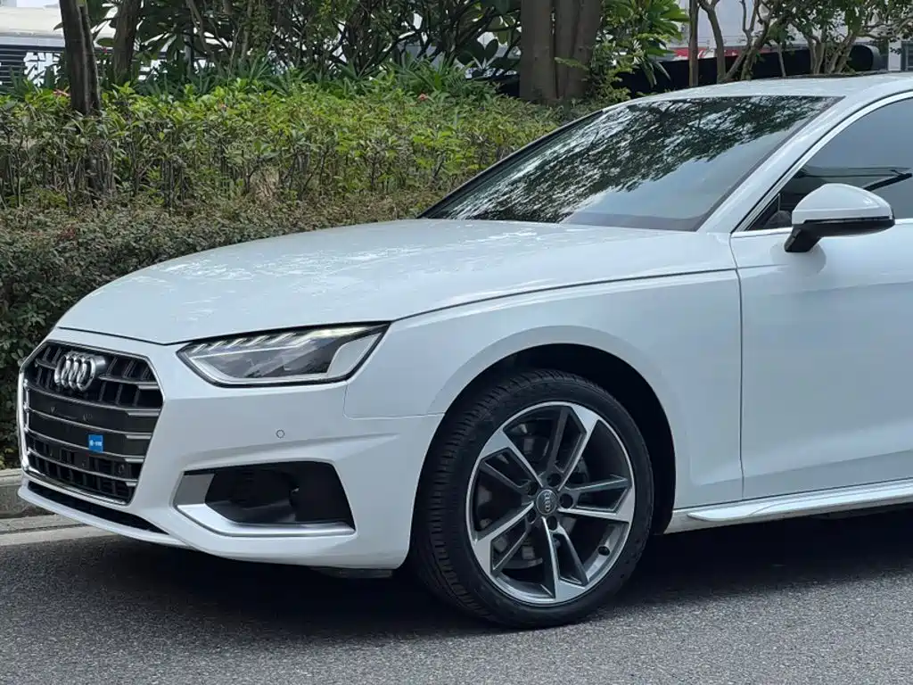 Audi A4L — миниатюра 10