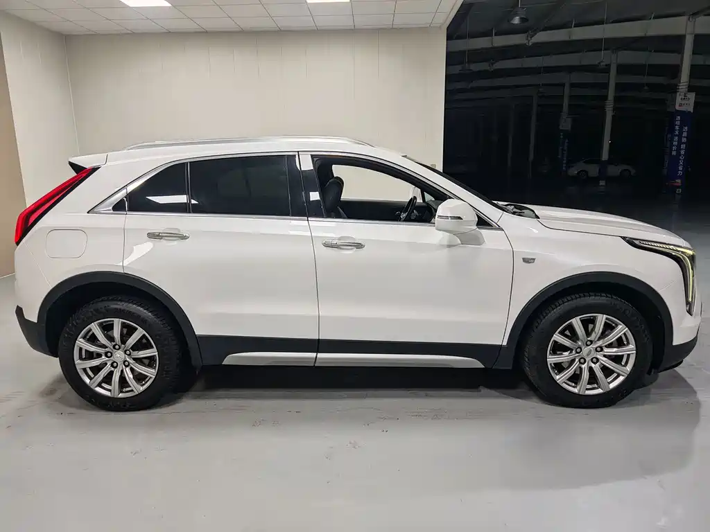 Cadillac XT4 — миниатюра 17
