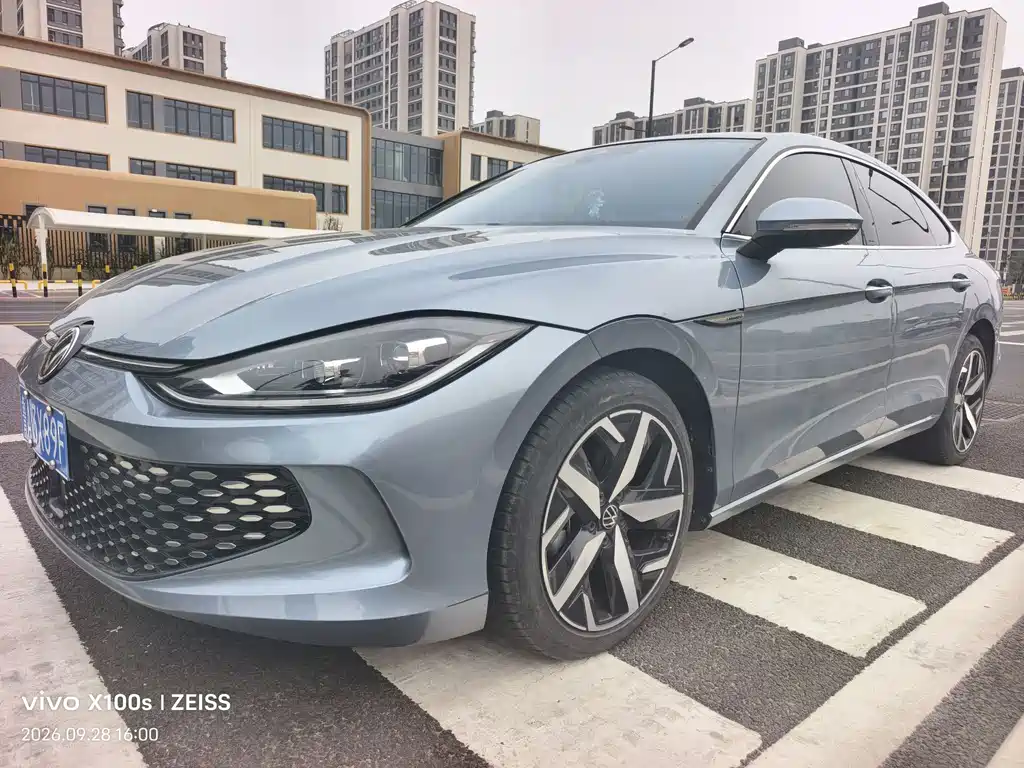 Volkswagen Lamando — миниатюра 2