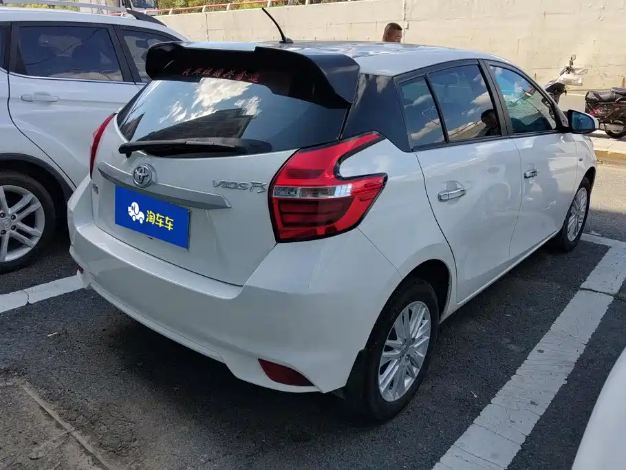 Toyota Vios FS — миниатюра 3