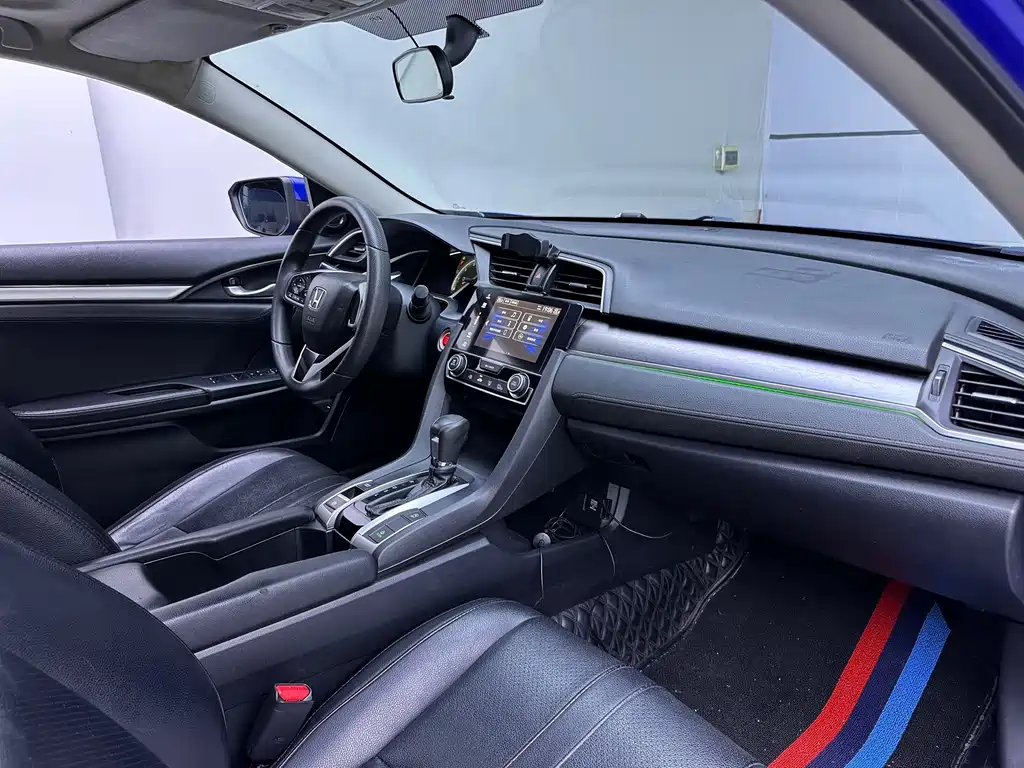 Honda Civic — миниатюра 11