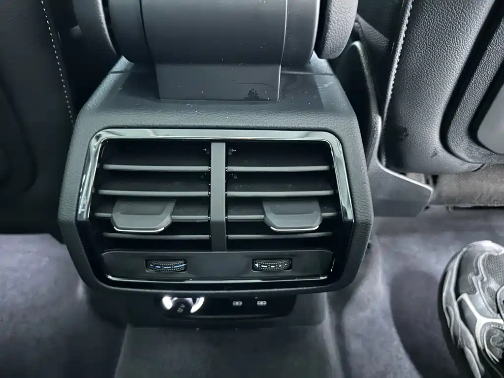 Audi Q3 — миниатюра 13