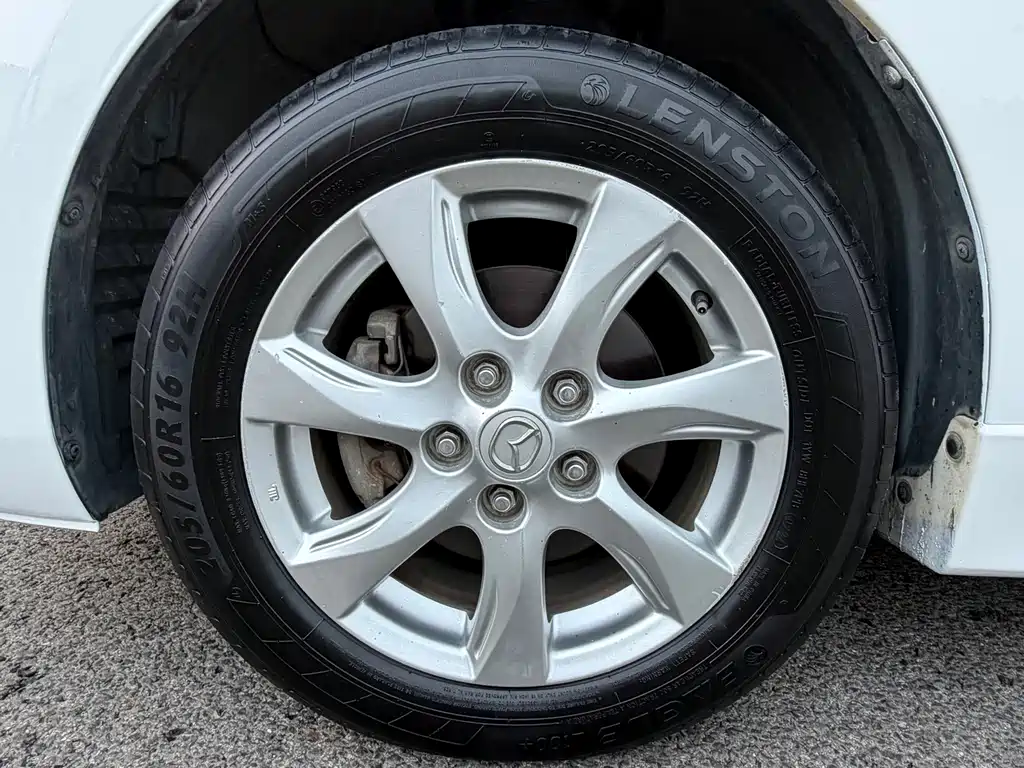 Mazda 3 Xingcheng — миниатюра 15