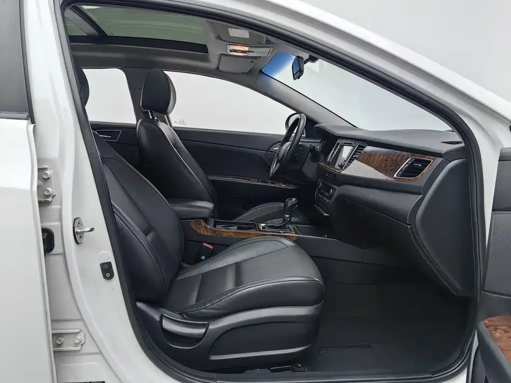 Hyundai Mistra — миниатюра 23