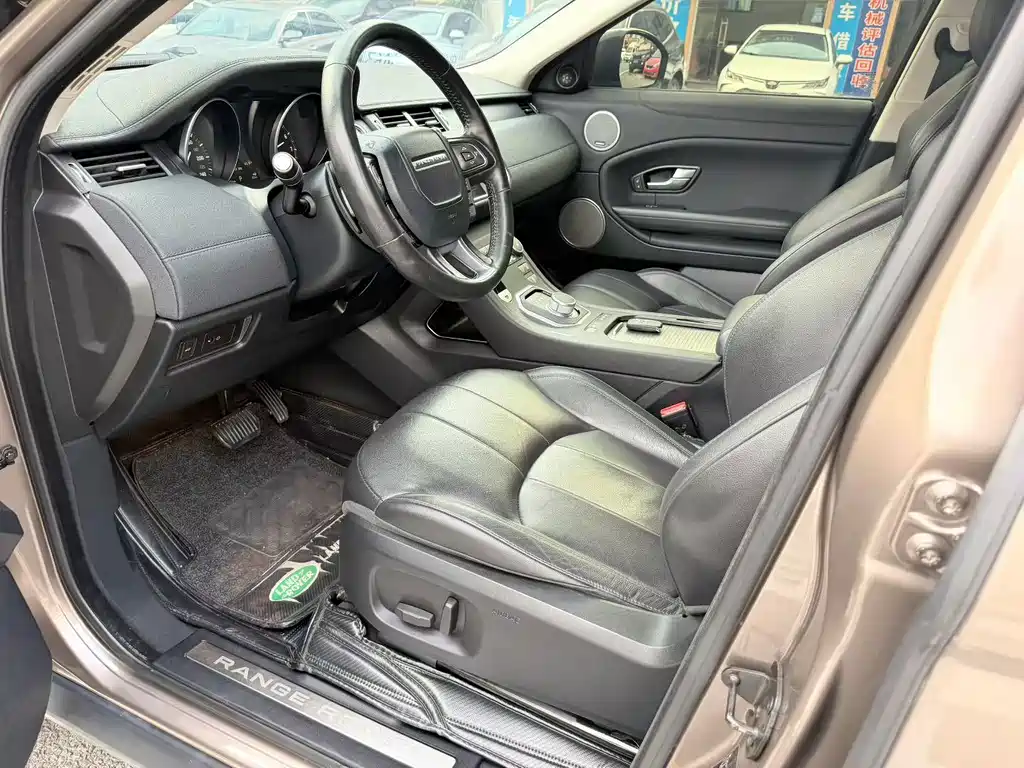 Land Rover Evoque — миниатюра 4