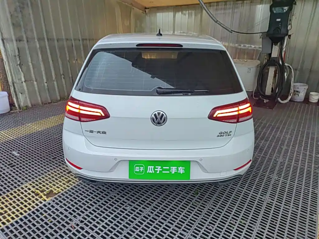 Volkswagen Golf — миниатюра 6