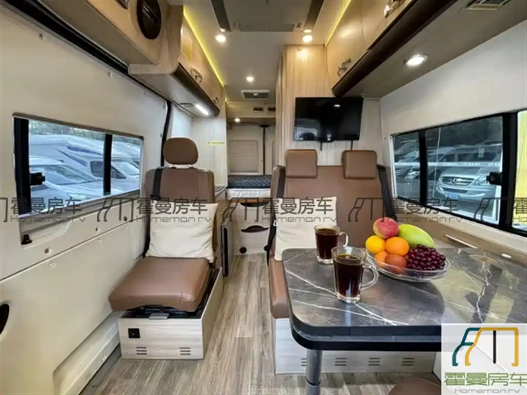 Maxus SAIC MAXUS V80 V80B 2017 2.5T