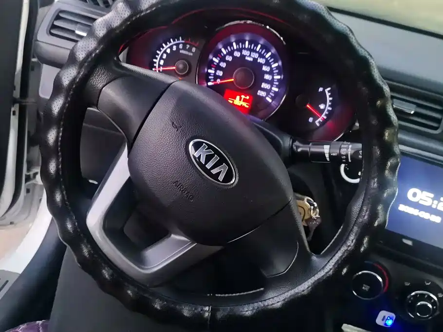 Kia K2 — миниатюра 15