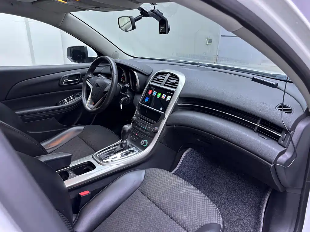 Chevrolet Malibu — миниатюра 11
