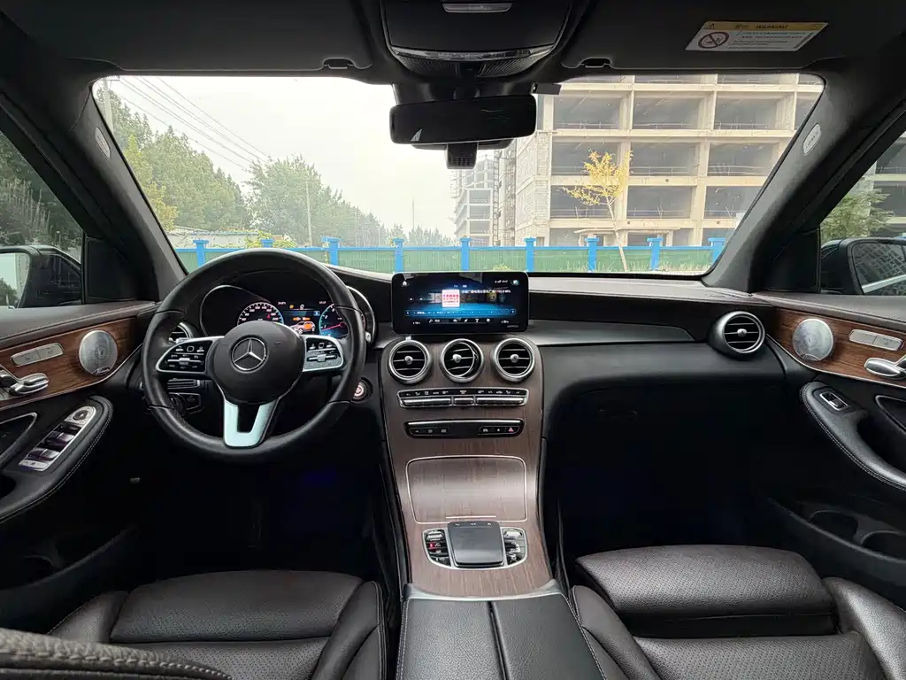 Mercedes-Benz GLC — миниатюра 10