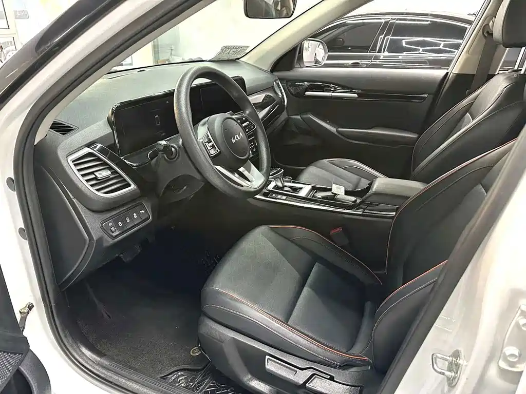 Kia Seltos — миниатюра 8