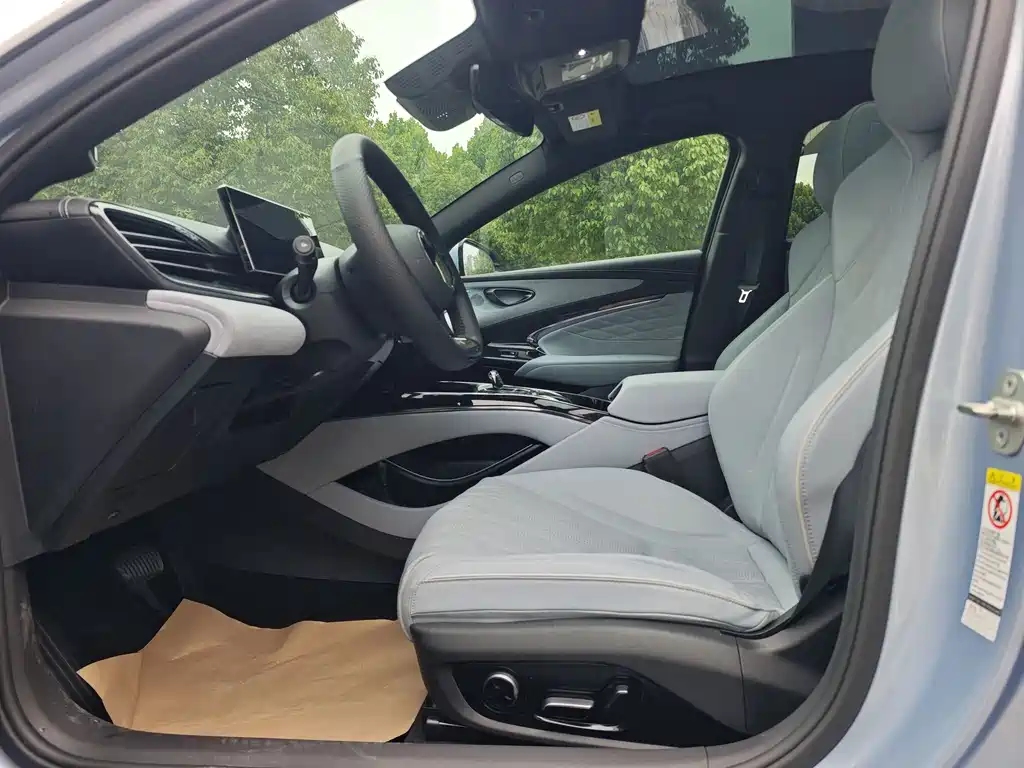 BYD Seal 2022 700km