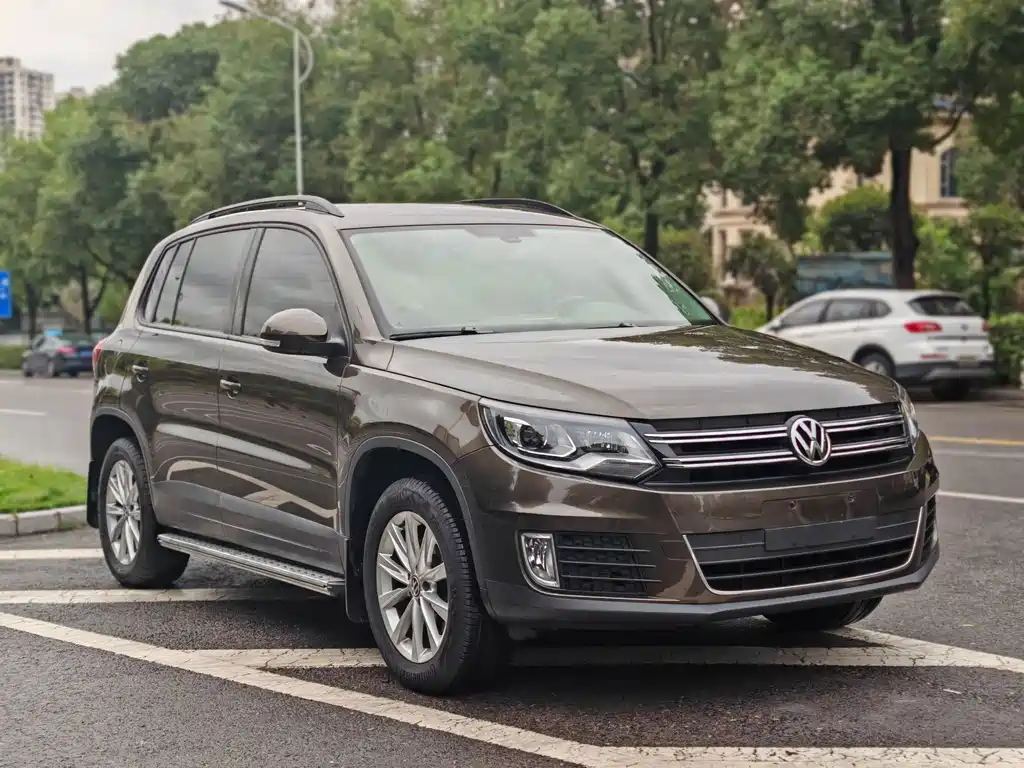Volkswagen Tiguan — миниатюра 2