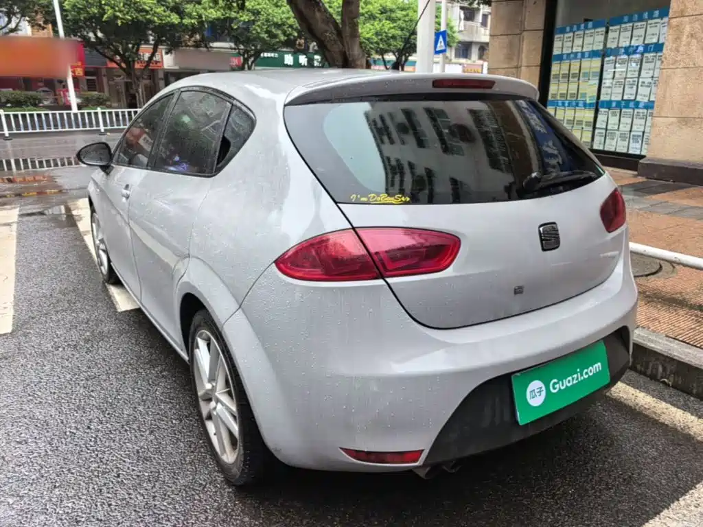 SEAT Leon — миниатюра 5