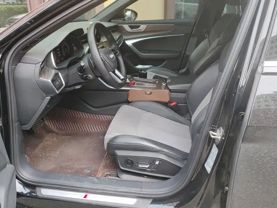 Audi A6L — миниатюра 9