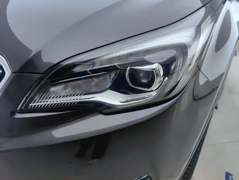 Buick Envision Plus — миниатюра 5