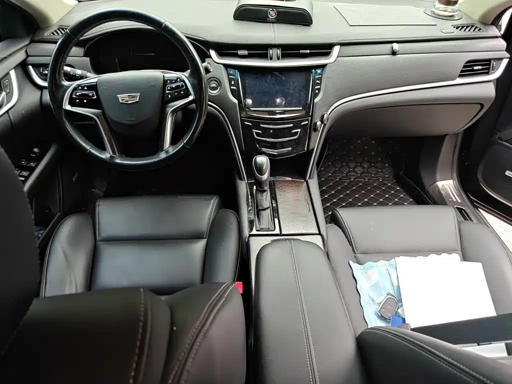 Cadillac XTS — миниатюра 6
