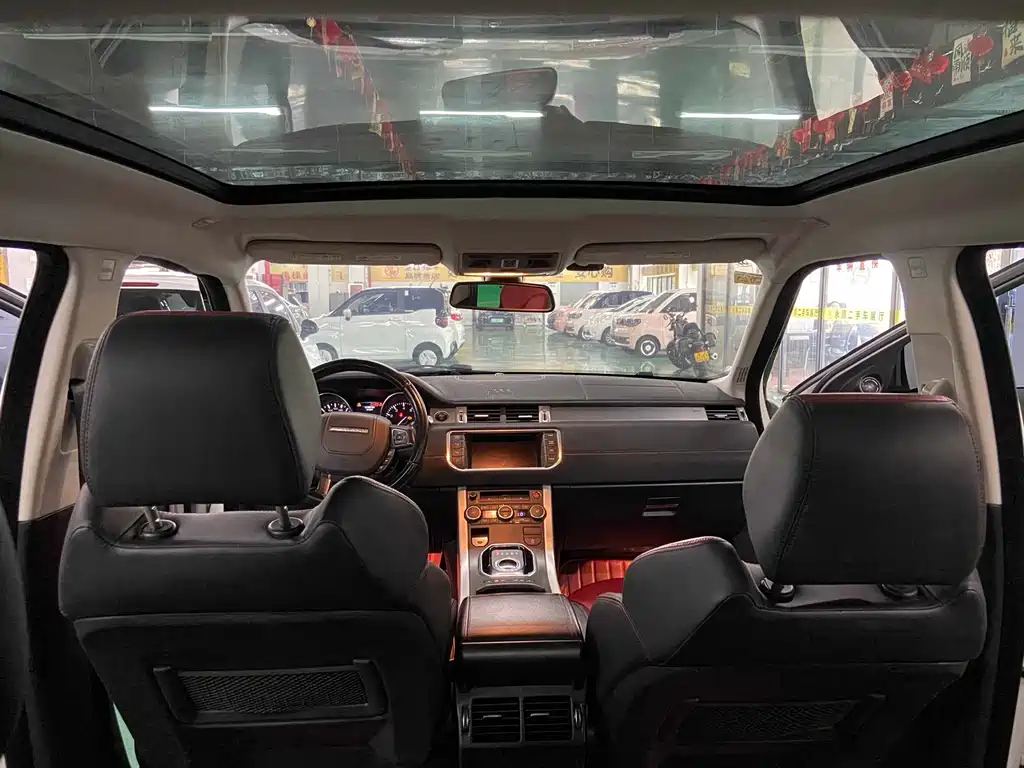 Land Rover Evoque (Import) — миниатюра 6