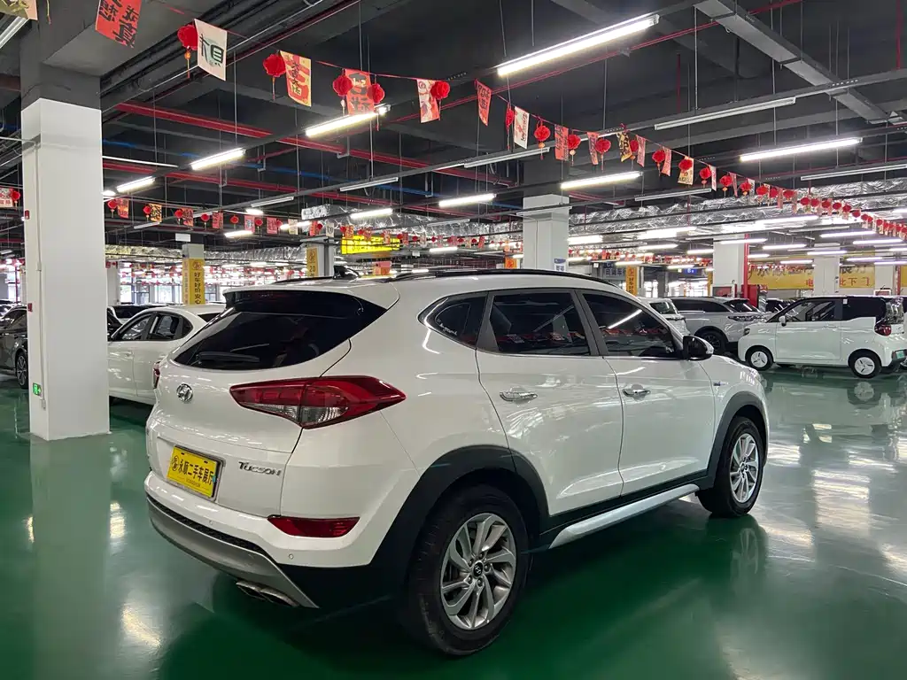 Hyundai Tucson 1.6T DCT 2WD Smart Type, фото 7